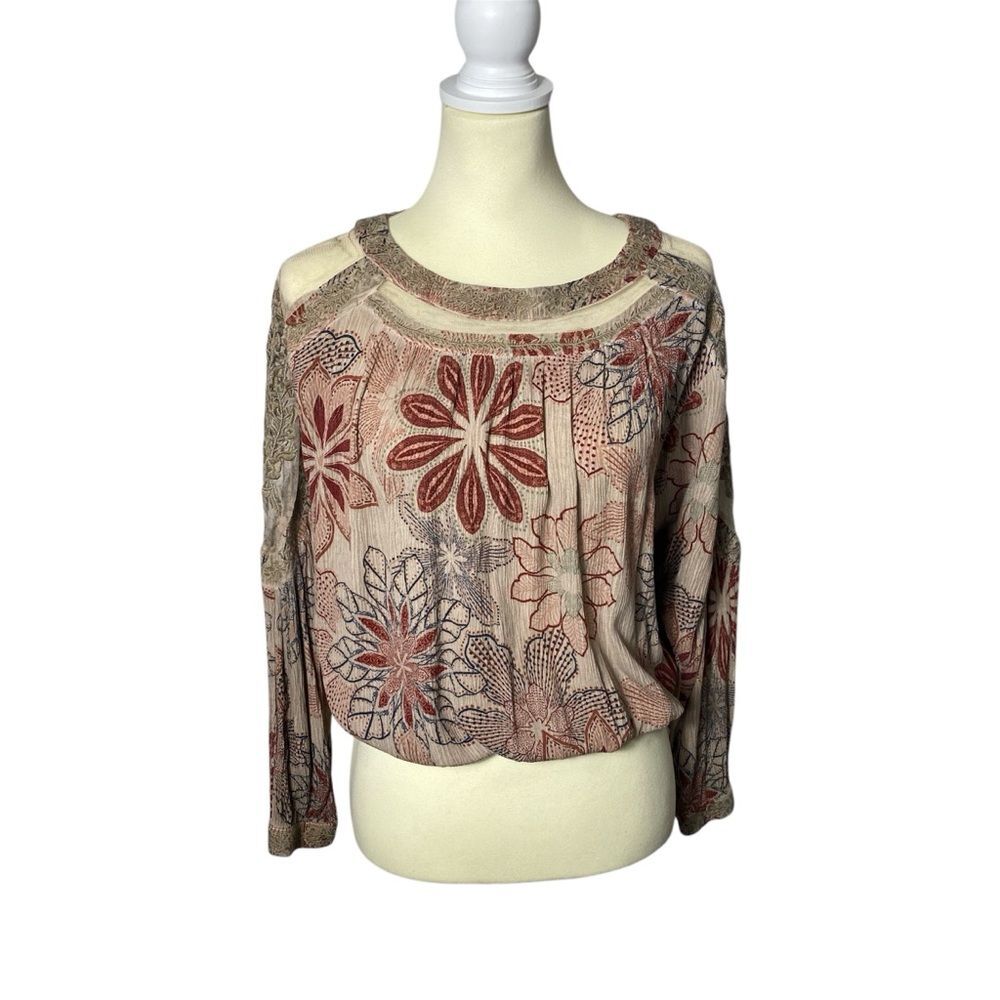 Gimmicks by BKE Floral Crinkle Gauzy Long Sleeve Midriff Blouse Women's Size S